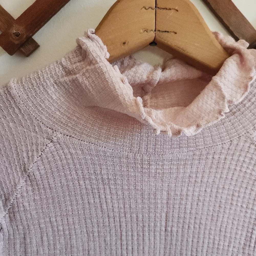 Intimately Free People Pink Ruffled Mock Neck Thermal Top Lightweight Small - Picture 3 of 7